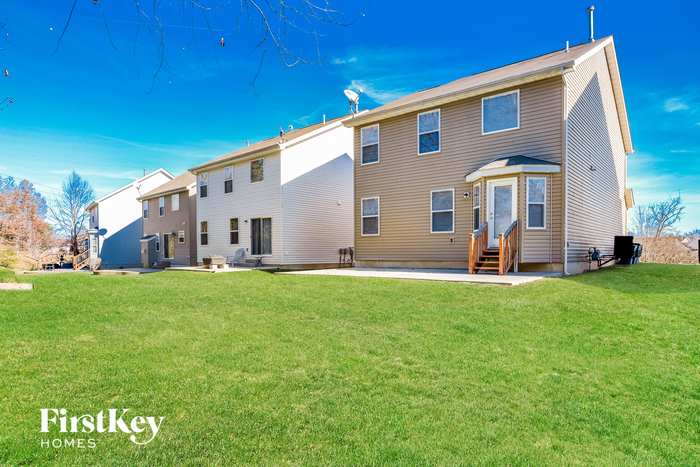 Building Photo - 459 Parkgate Dr
