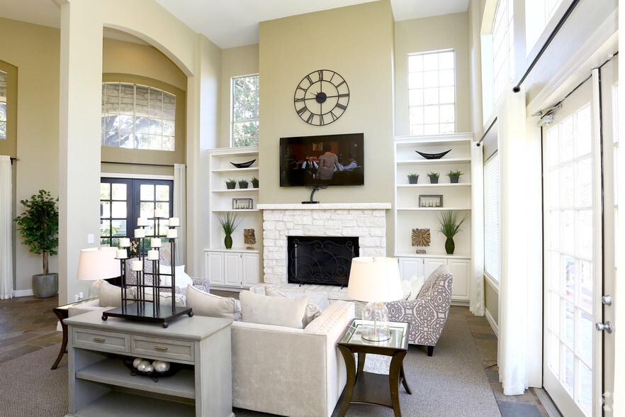 Clubhouse - Saratoga Ridge