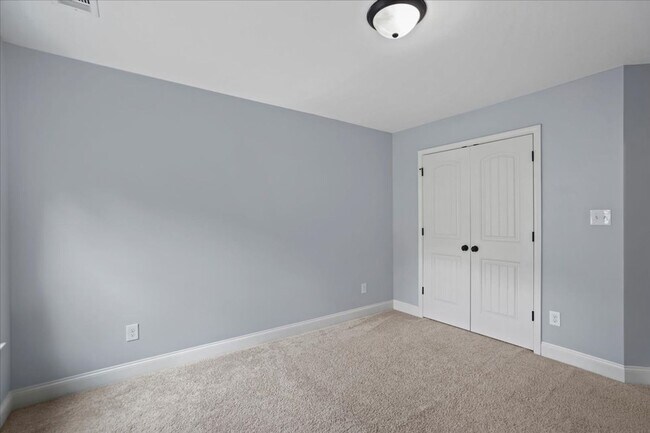 Building Photo - 4 Bedroom, 2.5 Bathroom home in Grovetown with fenced yard and 2-car garage