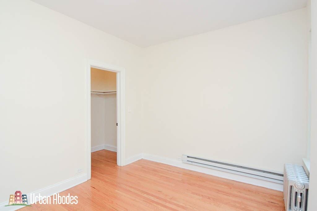 Building Photo - 4614 Paulina N St