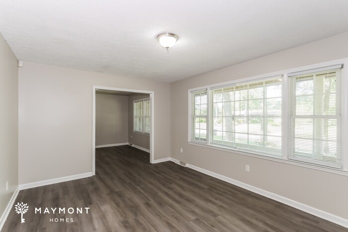 Building Photo - 606 Cardinal Dr