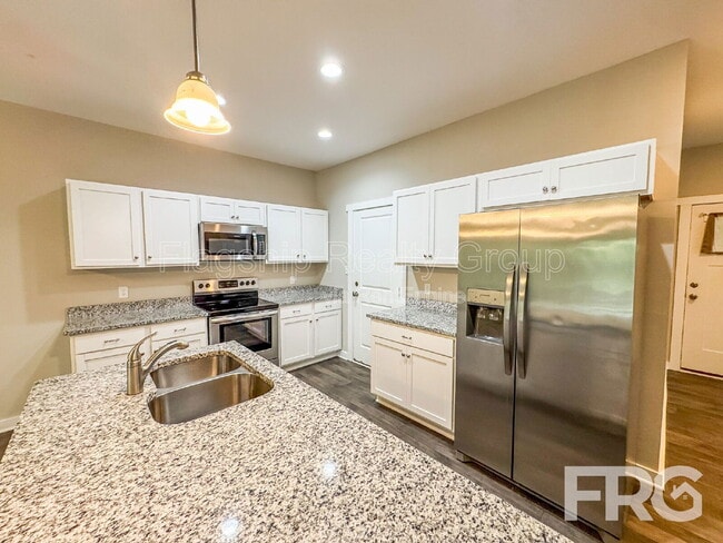 Building Photo - 1503 S Taylor St