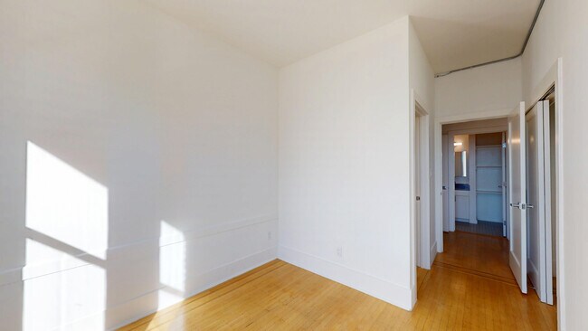 Building Photo - 1408 California St