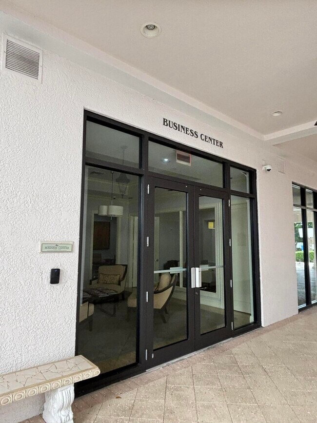 Building Photo - 233 S Federal Hwy