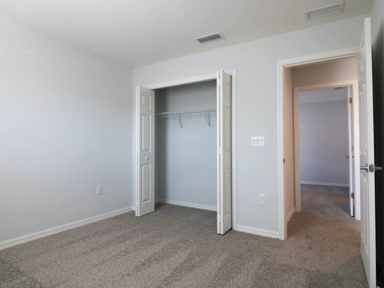 Building Photo - 1097 Grantham Dr