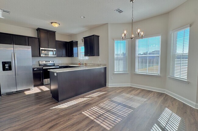 Building Photo - AVAILABLE NOW! (One Pet Maximum)