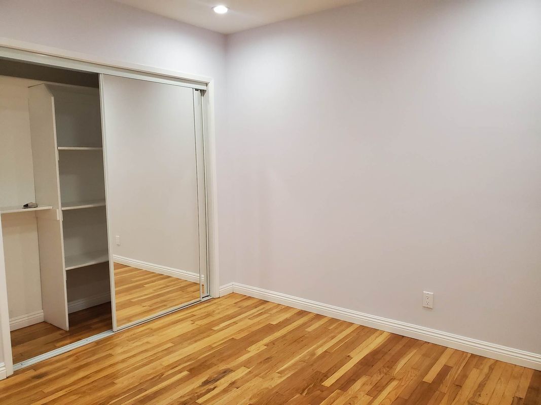 Building Photo - 11541 Robert Ln