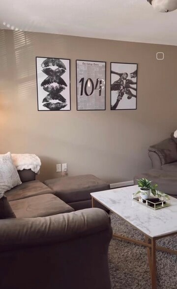 Building Photo - 640 Timberwolf Dr