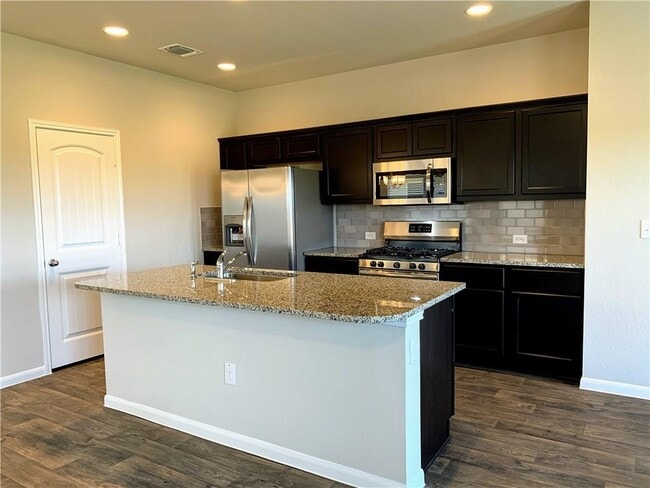 Building Photo - 3323 Brywood Dr