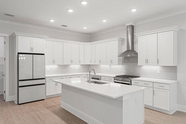 Building Photo - 287 J Hunters Way
