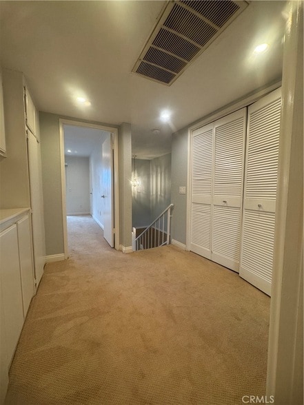 Building Photo - 10201 Mason Ave