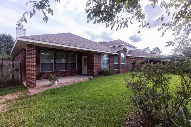 Building Photo - 16414 Reddingford Ln