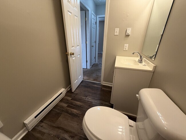 Building Photo - 187 Loch Ln