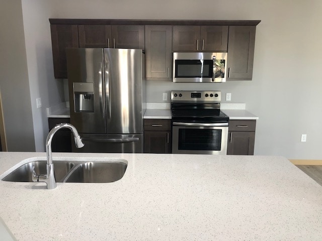 Building Photo - 6048 Driscoll Dr