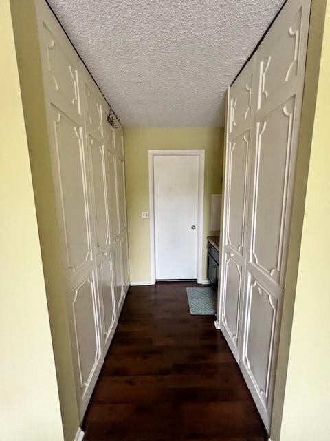 Building Photo - 3740 Inverrary Dr