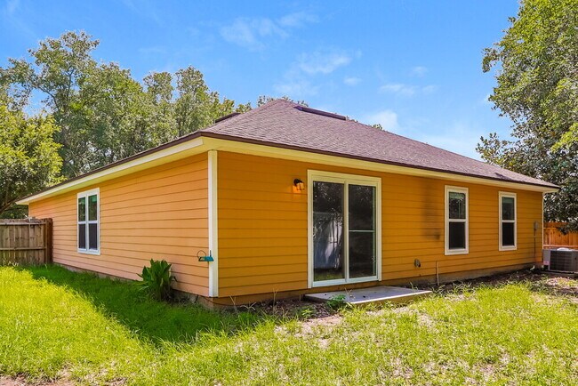 Building Photo - 8041 Byrd Landing Ct