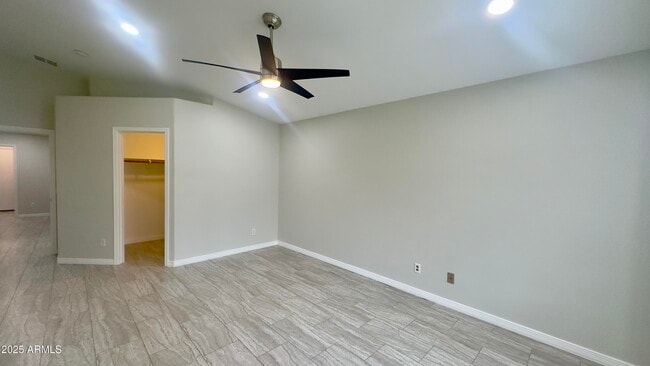 Building Photo - 8160 W Mary Ann Dr