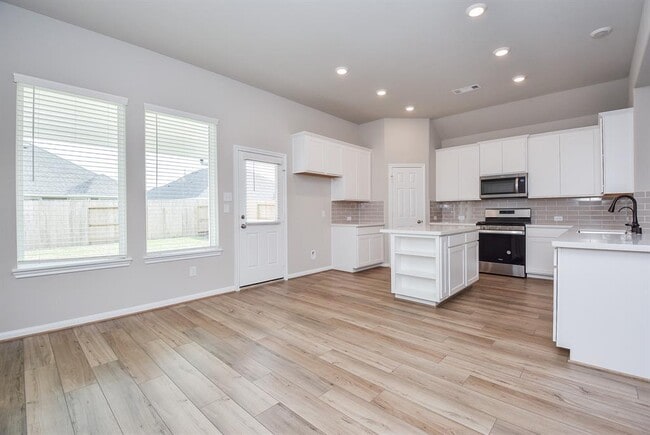 Building Photo - 2642 Settler Hl Dr
