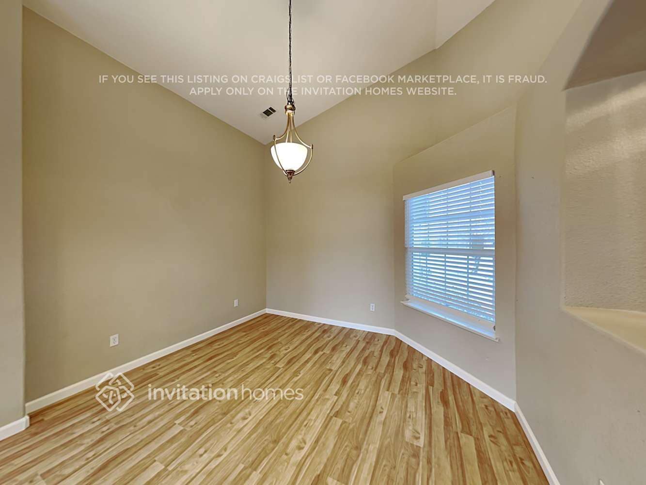 Building Photo - 1013 Bay Shore Dr