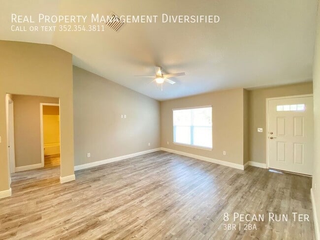 Building Photo - 8 Pecan Run Terrace
