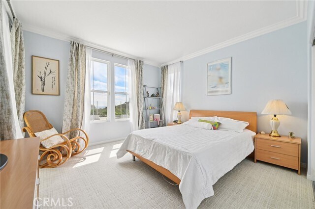 Building Photo - 16 Tidal Surf