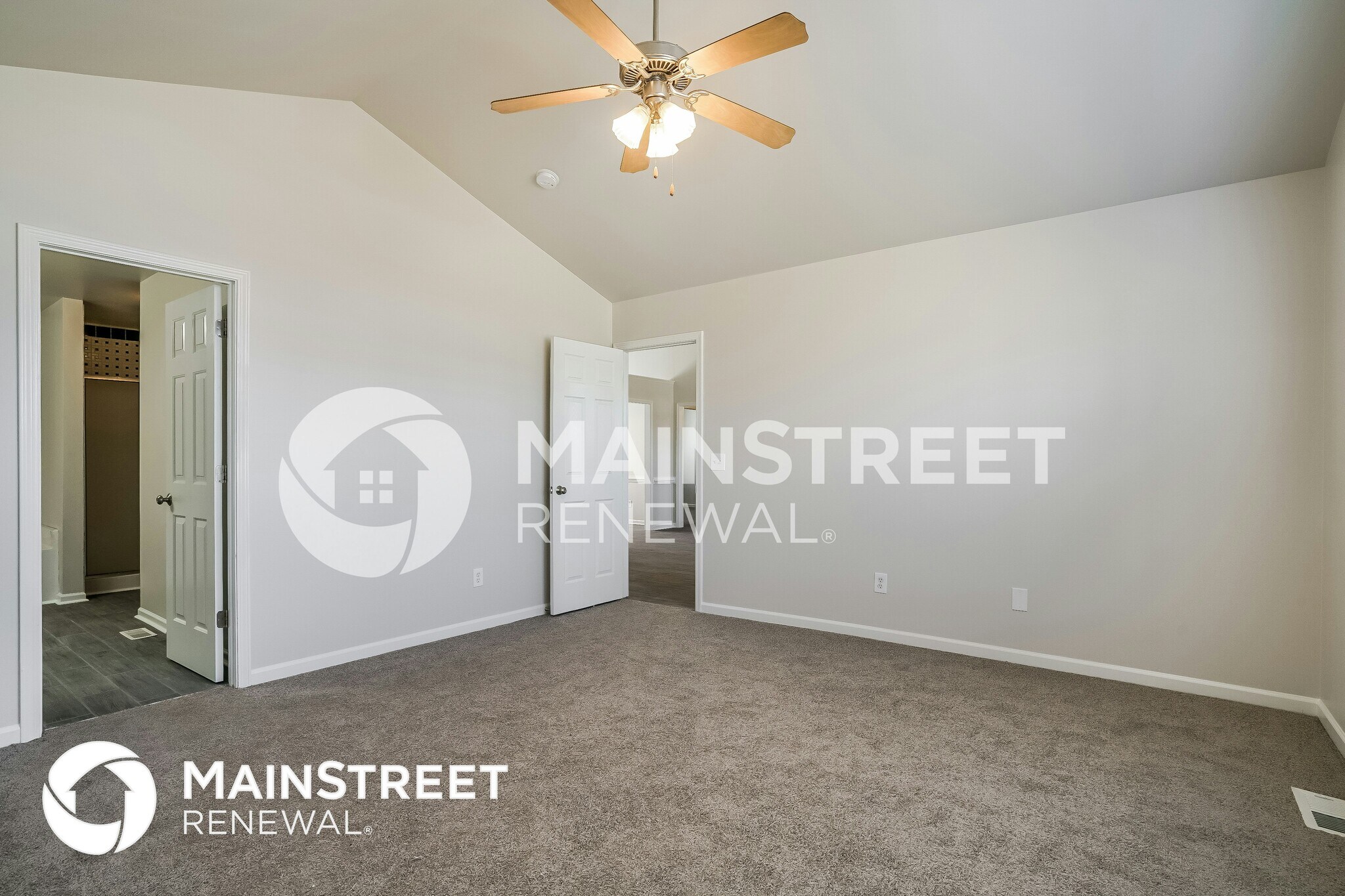 Building Photo - 398 Water Oak Dr