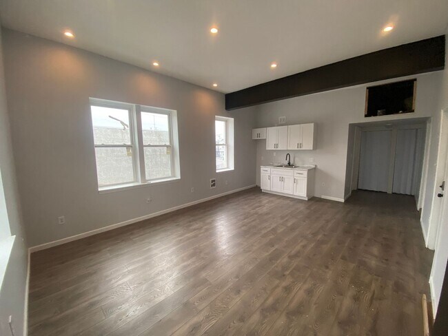 Building Photo - 4359-63 n 9th st