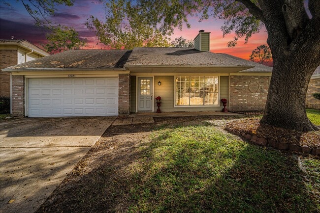 Building Photo - 13231 Harpers Bridge Dr