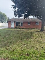 Building Photo - 102 A St