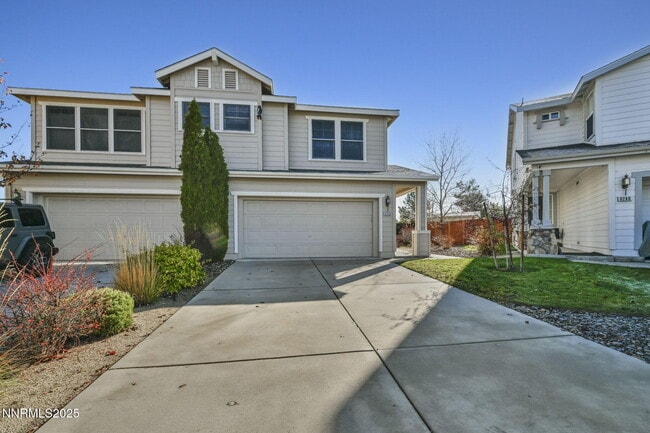 Building Photo - 9250 Lone Wolf Cir