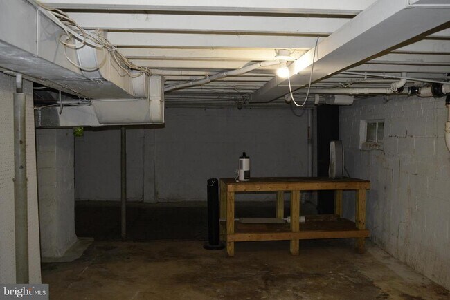 Building Photo - 4500 Franconia Rd