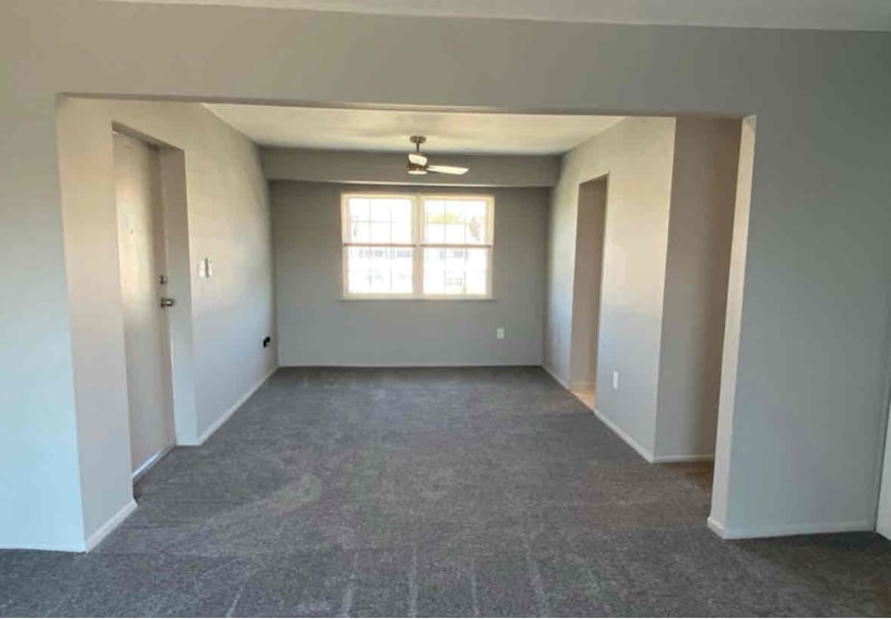 Building Photo - 252B Sawmill Rd