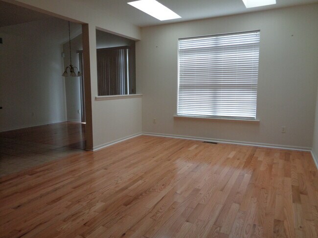 Building Photo - BEAUTIFUL FORKS TOWNSHIP TOWNHOME