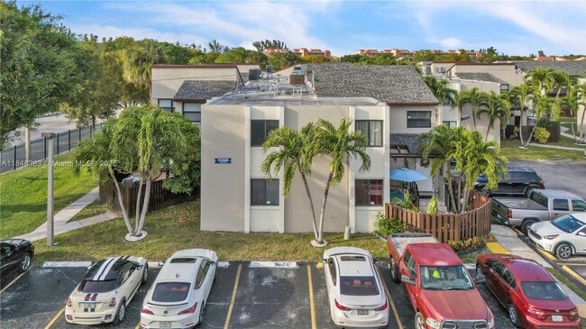 Building Photo - 10300 NW 9th St Cir