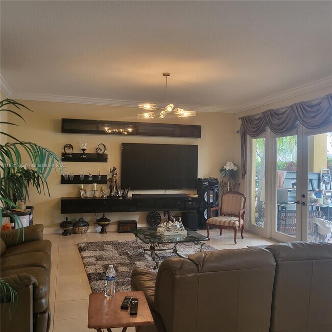 Building Photo - 5029 Forest Dale Dr