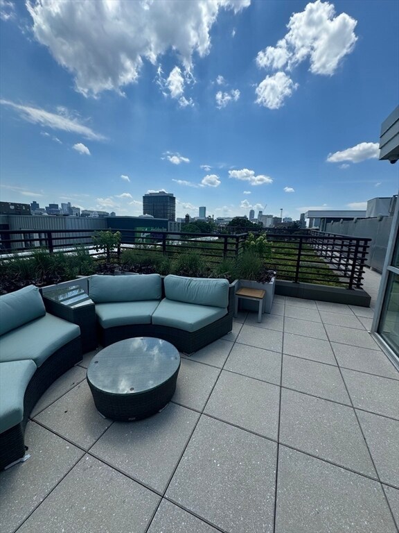 Building Photo - 262 Monsignor O'Brien Hwy