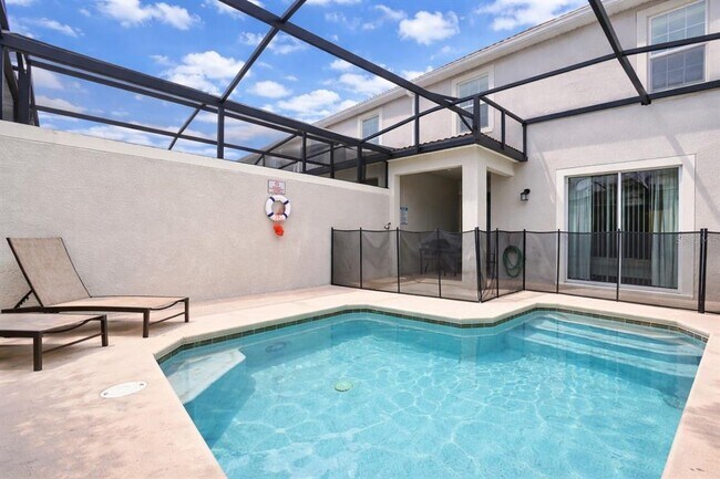 Building Photo - 9063 Dogleg Dr