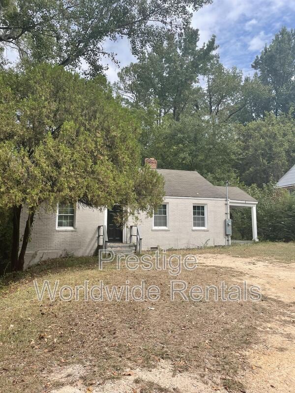 Building Photo - 119 Infantry Dr