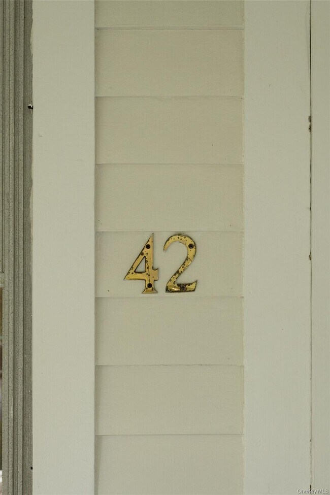 Building Photo - 42-44-44 Montgomery St
