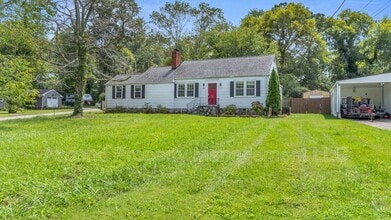 Building Photo - 406 Osborne Dr