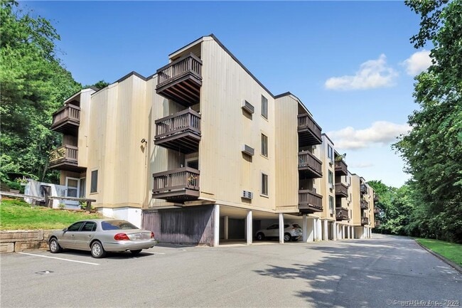 Building Photo - 175 Mill Pond Rd