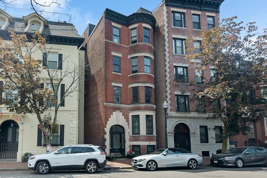 Building Photo - 26 Montgomery St