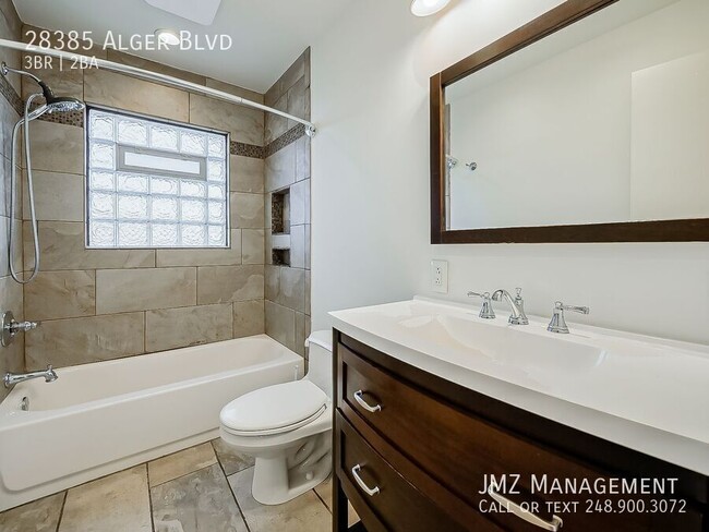 Building Photo - 28385 Alger St