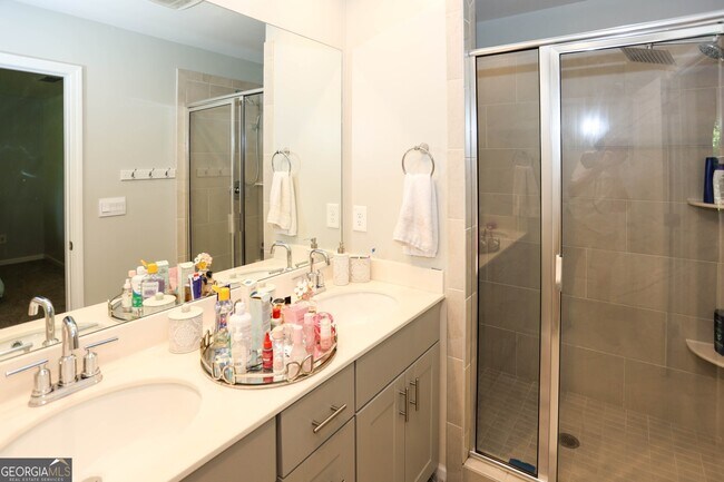 Building Photo - 5682 Plain Field Ln