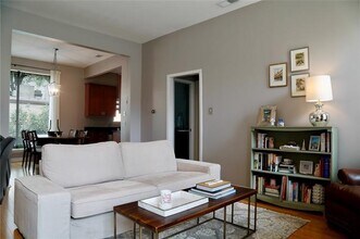 Building Photo - 4031 Holland Ave