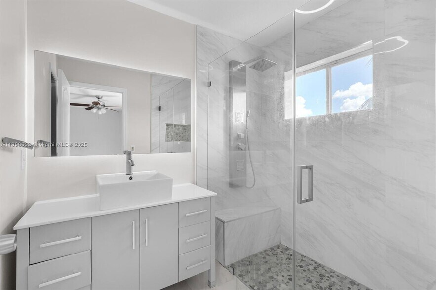 Building Photo - 2883 SW 129th Ter