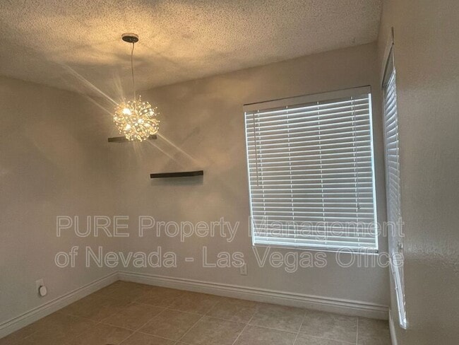 Building Photo - 2200 S Fort Apache Rd