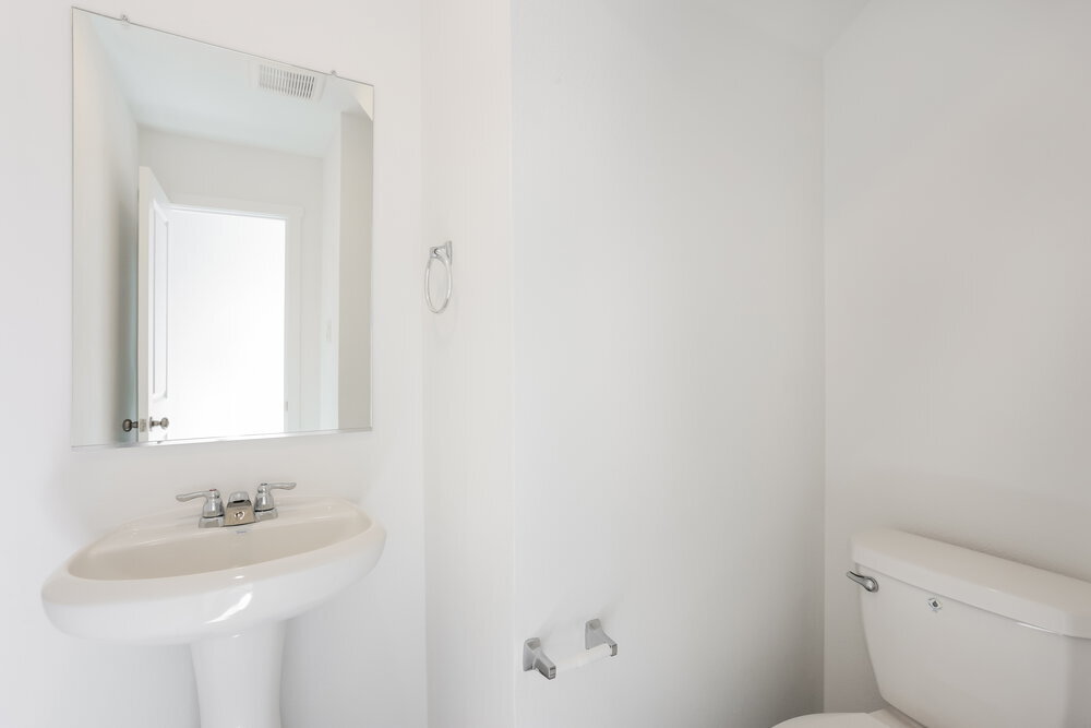 Building Photo - 10513 Sequoia Dr