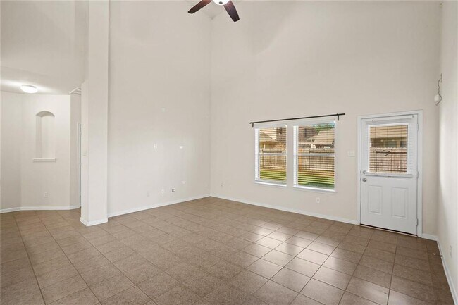 Building Photo - 25810 Westbourne Dr