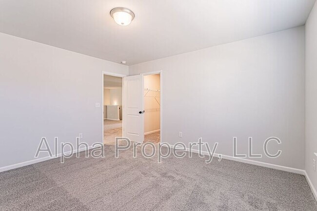 Building Photo - 131 Battery Creek Dr